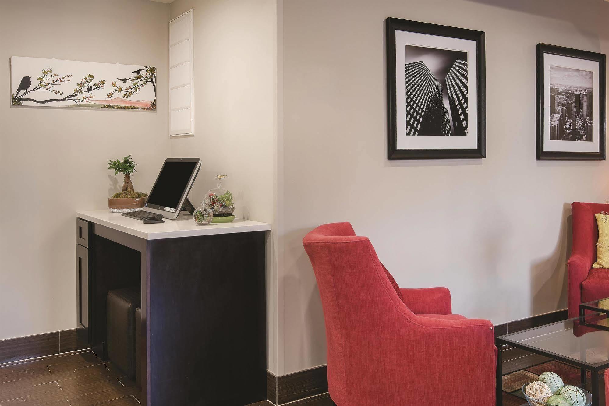 La Quinta By Wyndham Brooklyn East Otel New York Dış mekan fotoğraf